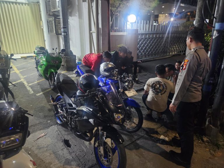 WhatsApp Image 2025-11-28 at 11.06.41 AM